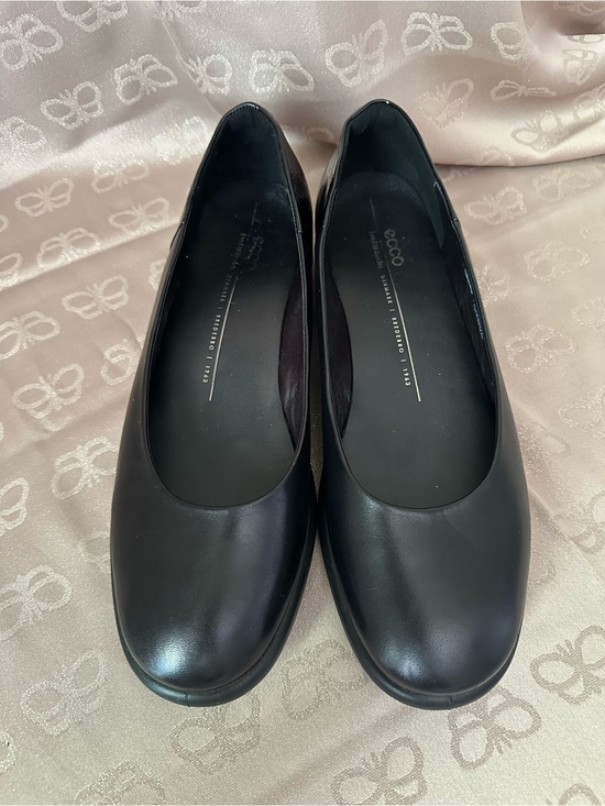 Ecco Shoes - Ecco Women's Black Leather Round-Toe Ballet Flats